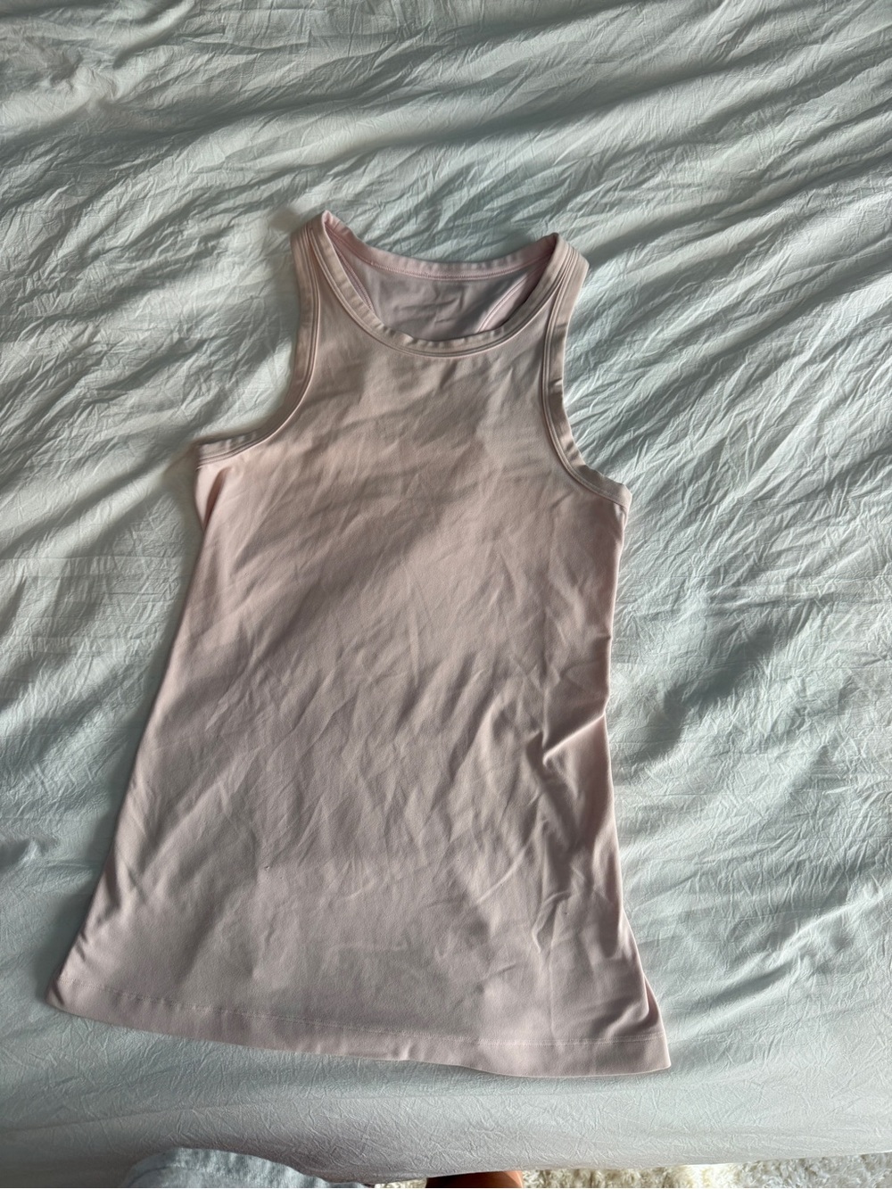 Lululemon baby pink tank🎀 size 6